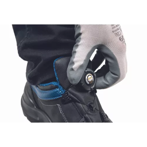 HUAYRA QLS QLS S3 SRC félcipő 43 fekete