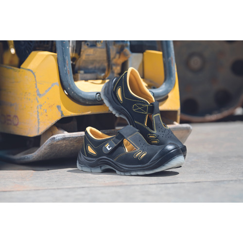 BK TPU MF S1P SRC szandál 42 fekete