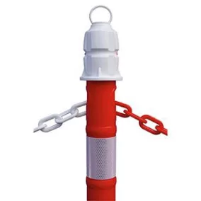   Láncoszlopok egyenként, piros és fehér, fényvisszaverő. műanyag láncos állvány nehéz talppal, magasság 1 m, súly 4,2 kg