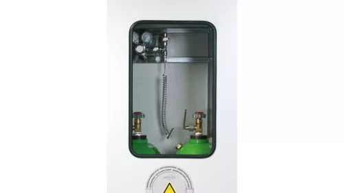 Sűrített gázpalack szekrény ablakkal, kültéri telepítéshez, 2 palackhellyel, széxméxma 700x400x2150 mm, horganyzott + ral 7035