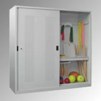 Labdaszekrény perforált lemezből készült tolóajtókkal