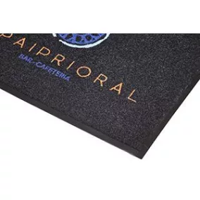   Logós bejárati szőnyeg, szabad tervezésű, hxsz 600x900 mm