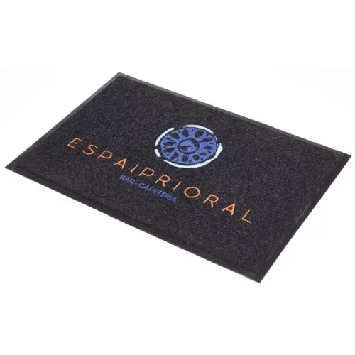 Logós bejárati szőnyeg, szabad tervezésű, hxsz 600x900 mm