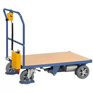 Többszintes kocsi, 3 dróthálós fal, 4 rakodófelület hxsz 1000x600 mm, külső méretek hxszxm 1169x609x1800 mm, teherbírás 600 kg, ral 5007 ragyogó kék