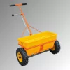 Dobozos szórógép, térfogata 35 l, szórási szélesség 600 mm, súly 16,5 kg, acélváz + rozsdamentes acél tengelyek, polietilén tartály