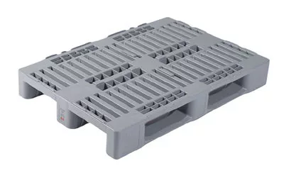 H1 higiéniai raklap, 3 futósínnel, hdpe-ből, statikus/dinamikus teherbírással. 5000/1250 kg, szé x mé x ma 1200x800x160 mm, peremmel, szürke színű