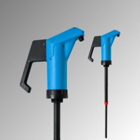   Kézi karos pumpa, 0,3 l/löket, nbr tömítés, nem gyúlékony anyagokhoz. ásványi olajok, merülési mélység 500-900 mm, átmérő 34 mm, tömlőcsatlakozás 3/4 hüvelyk, menet 2 hüvelyk