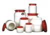 Széles nyakú henger, pe (hdpe), fehér, piros csavaros kupakkal, űrtartalom 6,4 l, átmérő. 198 mm, magasság 265 mm, nyitás 136 mm, 2 darabos csomag