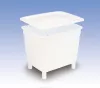 Nagy műanyag tartályok, pe, bújónyílás nélkül, 4 lábbal, űrtartalom 210 l, hxszxm kívül/belül 790x605x680/720x530x570 mm
