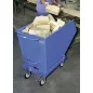   Billenőtároló 2 kormányzott és 2 fix görgővel, targonca zsebekkel, térfogat 0,25 m3, hxszxm 1359x713x780 mm, ral 5007 ragyogó kék, sík ürítőél