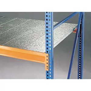 Széles fesztávolságú polcrendszer, alsó rész, 4 szint, farostlemez padlóval, polcterhelés 1050 kg, széxméxma 2500x800x2500 mm, kék oszlopok, narancssárga oszlopok