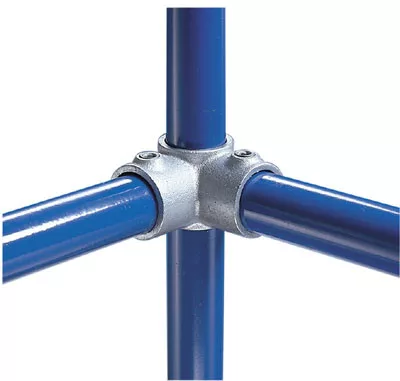 90 fokos sarokcsatlakozó átjáróval, d méret, csőátmérő. külső 48,3 mm, 1 1/2