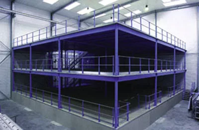 Raktárgaléria, bővítőállás 2 tartóval és 3 főgerendával, teherbírás 350 kg/m², széxméxma 4000x4000x2500 mm