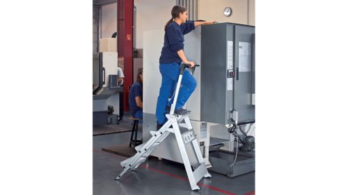 Biztonsági lépcsők, összecsukható, kockás lemezborítással, konzol nélkül, platformmagasság 440 mm, 2 lépcsőfok, munkamagasság 2450 mm, lépcsők szélessége x mélysége 360x205 mm, 4,7 kg