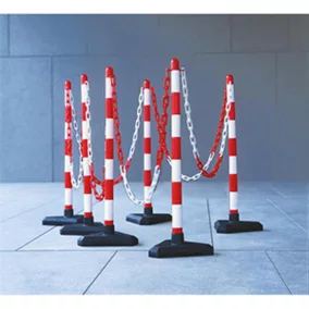   Láncos oszlop készlet, kemény gumi talp, fekete-sárga műanyag oszlop, 6 láncos tartó, 10 m lánc, 10 összekötő láncszem + kampó