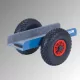 U alakú táblamozgató, filccel bélelt belsővel, 150 mm penge szélességgel, 500 kg teherbírással, tömörgumi kerekekkel, ral 5007 ragyogó kék színben