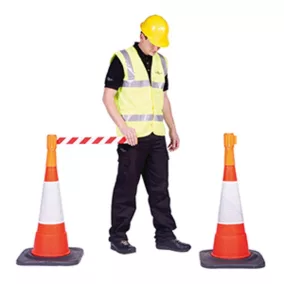   Figyelmeztető kúp rögzítés kültéri használatra, tensacone modell, narancssárga ház, szalaghossz 3,65 m, szalagszín piros/fehér átlósan