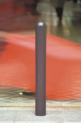 Bécsi városi oszlopok 2 darabból,9 mm-es acélból készült, tűzihorganyzott és ral 8019 antikbarna színűre festett, bécsi városi terelőoszlop, teljes hossza 1250 mm, betonba szerelhető