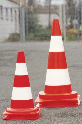 Fényvisszavető bóják, kereskedelmi és nem nyilvános területeken való használatra, piros, 2 fehér gyűrűvel, magasság 500 mm, 1-9 darabos kiszerelésben kaphatók.