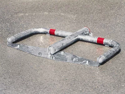 Korlát magassága 500 mm ezüst, magasság: 500 mm, ezüst, piros fényvisszaverő csíkokkal, átmérő: 60/40 mm, pz urbanus-szal