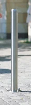 Rozsdamentes acél oszlopok, kerek, 76 mm átmérőjű, betonba építhető, végzáróval