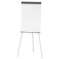   Flipchart, tábla szélessége x magassága 660x970 mm, acéllemez felület, állítható magasság. 1100-1860 mm, 3 lábú váz, szürke