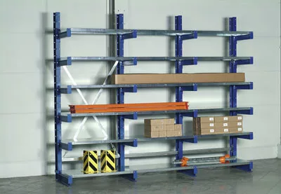 Konzolos állványrendszer polcokkal, egyoldalas, 6 szint, hasznos mélység 500 mm, teherbírás 3750 kg, széxméxma 3000x620x2500 mm
