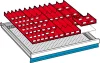 Betételemek, elülső magasság 50 mm, 4x4 darab. + 8x3 részes + 4x2 részes.. vályúfalak 30x4 részes. + 20x3 darabos + 10x2 részes fiók hasznos mérete szé x mé 612x612 mm