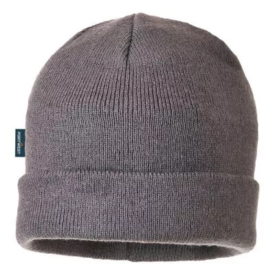 Bélelt kötött sapka