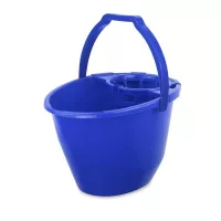 Felmosó vödrök