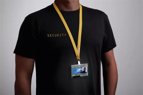 Azonosítókártya-tartó, 1 kártyához, zárt, DURABLE "PUSHBOX", áttetsző