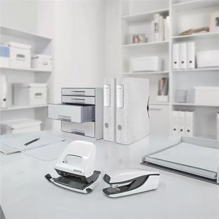 Spirálfüzet, A4, vonalas, 80 lap, LEITZ "Wow", fehér