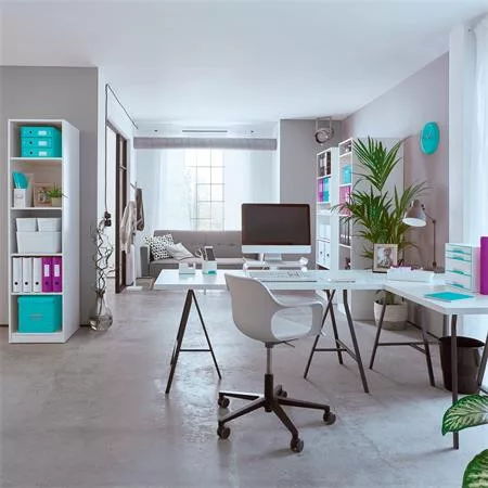 Spirálfüzet, A4, vonalas, 80 lap, LEITZ "Wow", jégkék