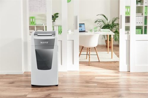 Iratmegsemmisítő, konfetti, 600 lap, LEITZ "IQ AutoFeed Office 600 P4"