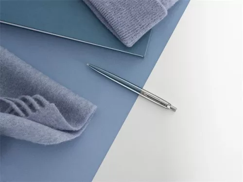 Golyóstoll, 0,7 mm, ezüst színű klip, Waterloo kék tolltest, PARKER "Royal Jotter", kék