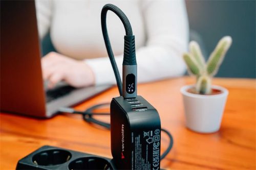 USB kábel, USB-C - USB-C, 1,2 m, 240W, teljesítménykijelzővel, VERBATIM