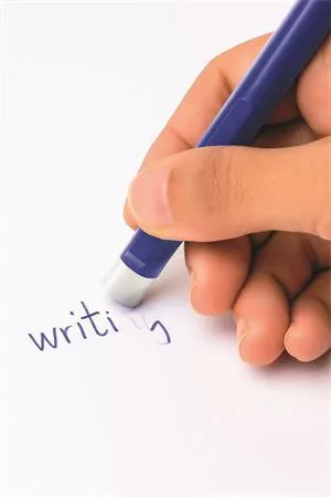 Zseléstoll, 0,5 mm, nyomógombos, radírozható, APLI "Erasable", vegyes színek