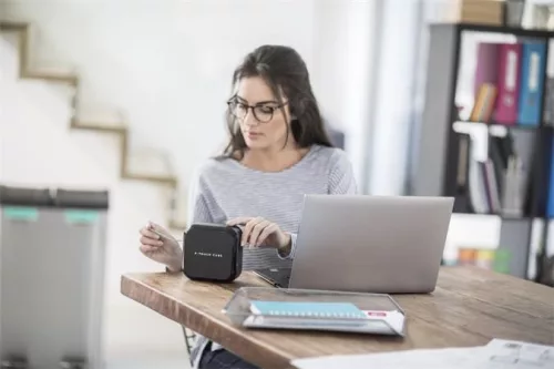 Elektromos feliratozógép, BROTHER "PT-P710BT"