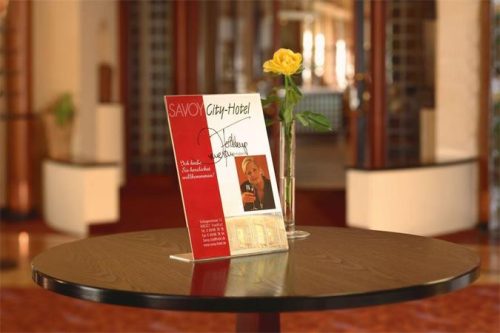 Laptartó, "L", döntött, A6, SIGEL