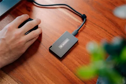 SSD (külső memória) 512GB, USB-C 3.2 Gen2, VERBATIM "Metal Mini SSD", fekete