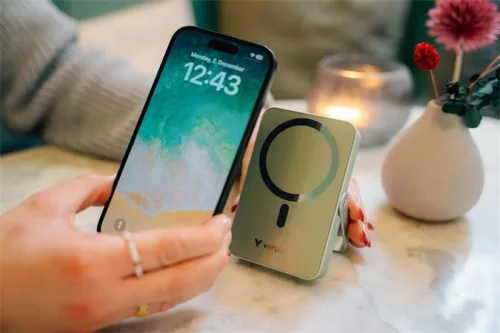 Power bank, mágneses (vezeték nélküli), 10.000mAh, VERBATIM "Charge n Go", zöld