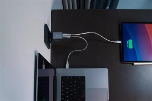 Hálózati töltő, 1xUSB-C PD (35W), USB-A QC 3.0, EU/UK/US, GaN, VERBATIM